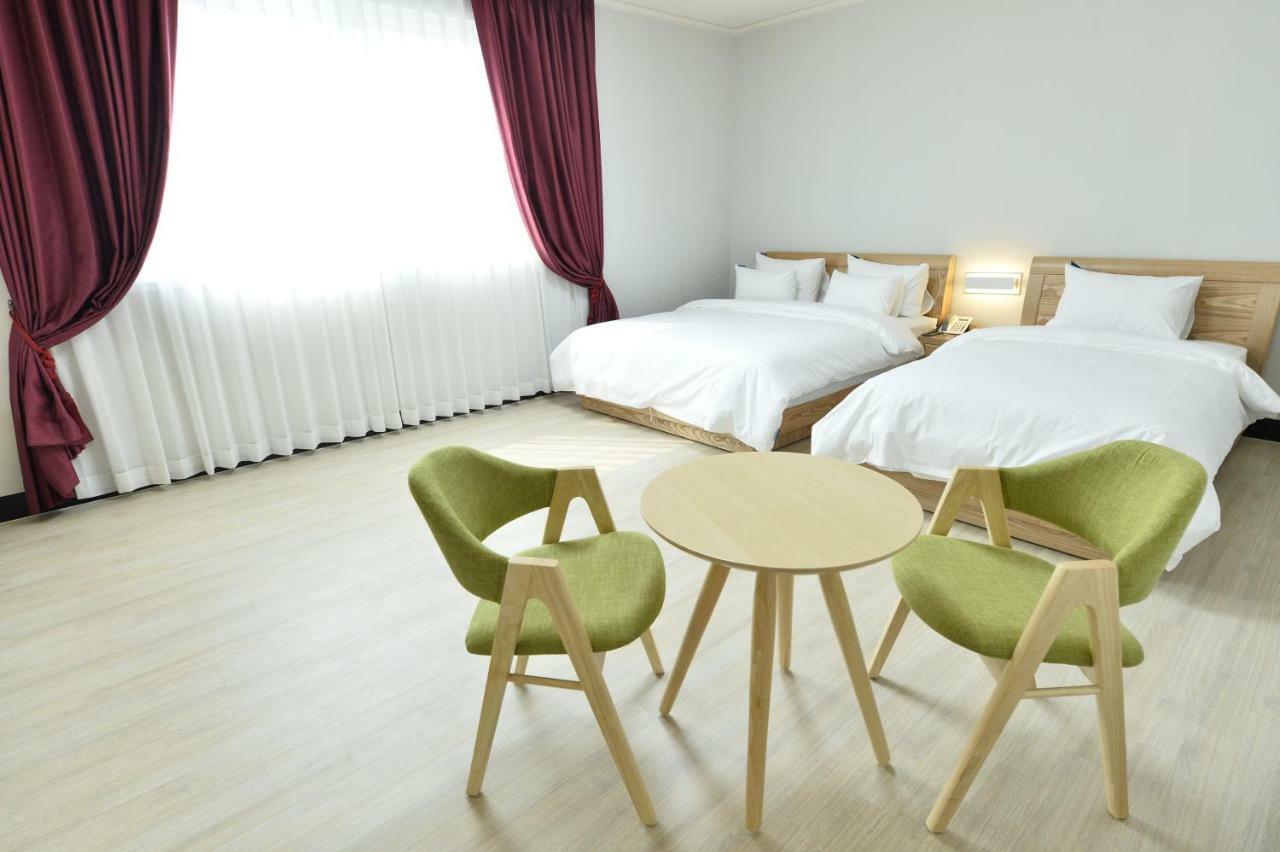 Gwangju Tourist Hotel Кванджу Экстерьер фото