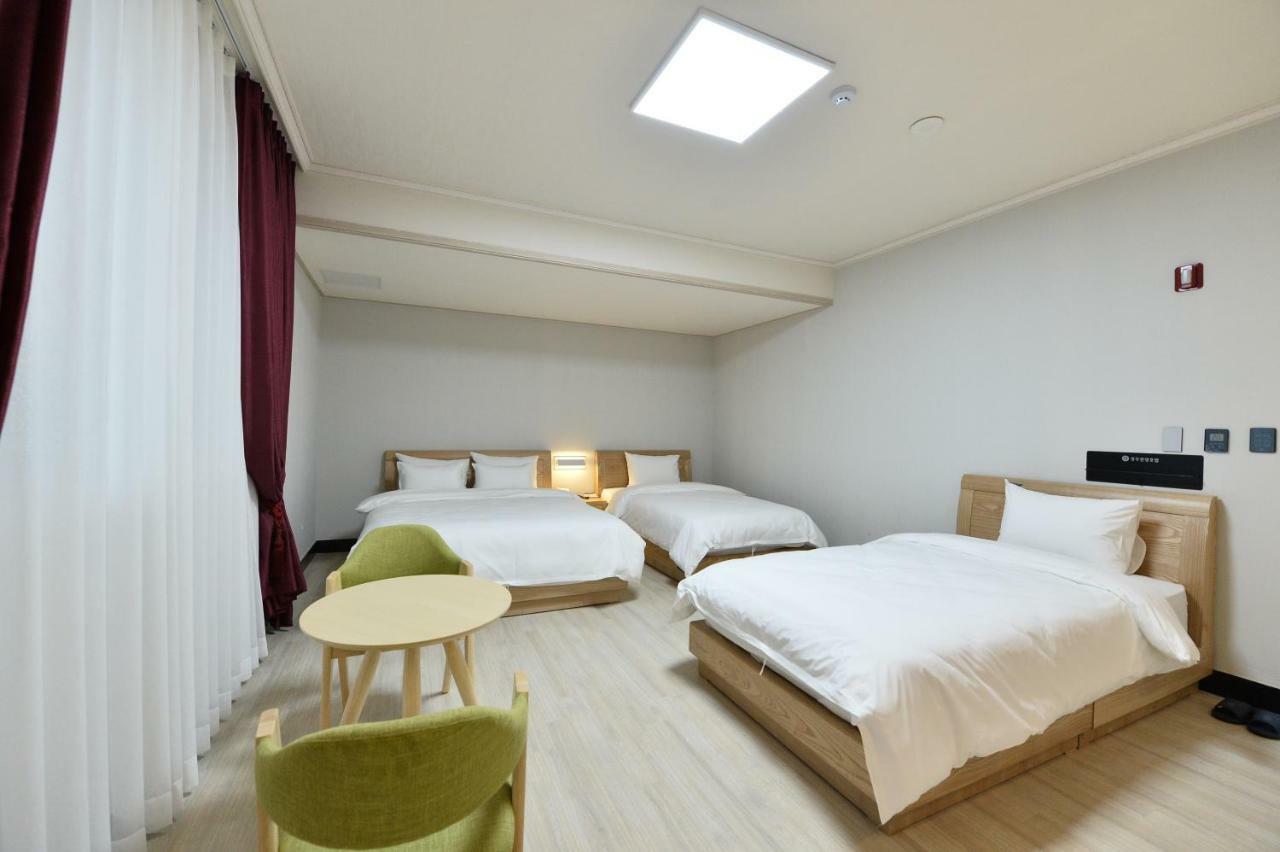 Gwangju Tourist Hotel Кванджу Экстерьер фото